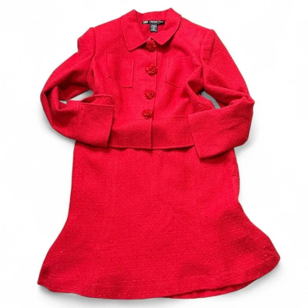 Vintage 90s Donna Gray Red Boucle Skirt Suit Set, Women's Size 10P